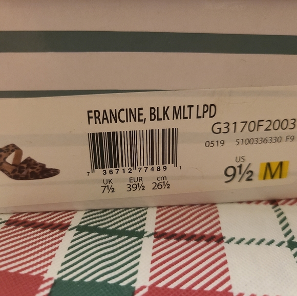 Shoes - Picture 2 of 5